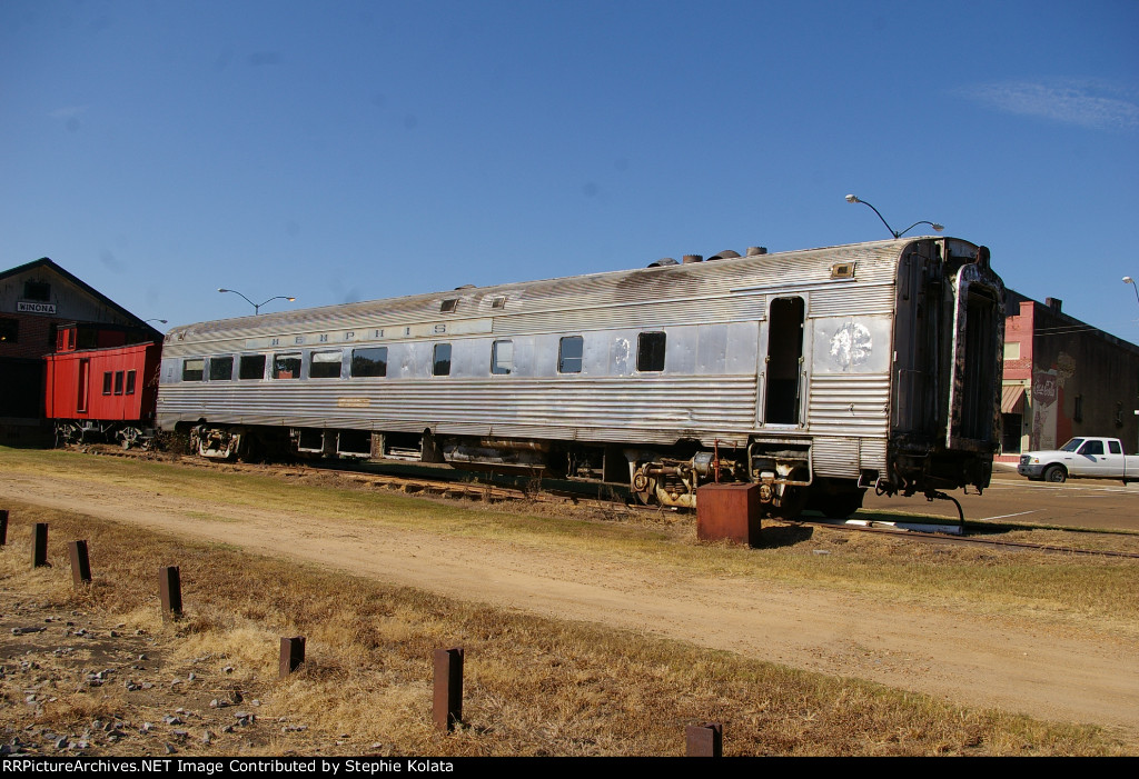 SAL DINER MEMPHIS ON DISPLAY